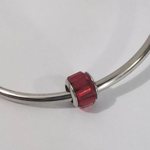 Silver‎ Red Crystals Charm for Pandora Style Bracelet - Picture 2 of 4